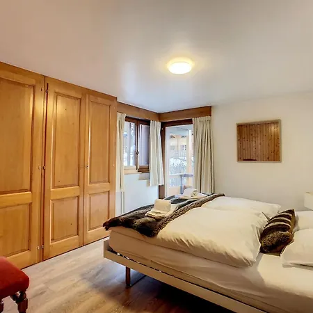 Ambassador 207 Apartman *